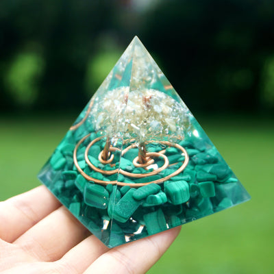 Manifesting Magic Malachite Pyramid